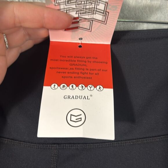 NWT New Gradual Black Leggings with pockets Size Large - Picture 6 of 10